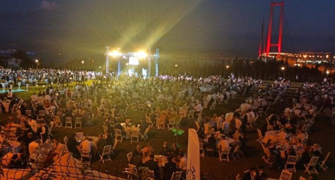 Kaymakamlığın ceza kestiği AKP’li vekilin bin 500 kişilik düğününe Vali ve Kaymakam da katılmış