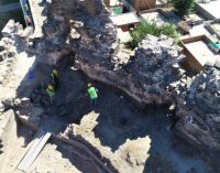 Diyarbakır surlarındaki restorasyon çalışmalarında üç insan iskeleti bulundu