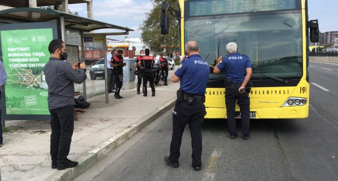 Otobüste maske kavgası: Şoför, yolcuyu bıçakladı