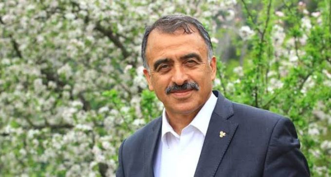 İBB İSTAÇ Genel Müdürü ve eski MHP vekili Mustafa Canlı koronavirüs nedeniyle yaşamını yitirdi