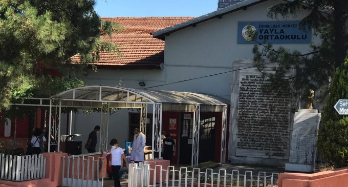Zonguldak’ta bir öğrencinin testi pozitif çıktı: Sınıftaki 24 öğrenci ile iki öğretmen karantinaya alındı
