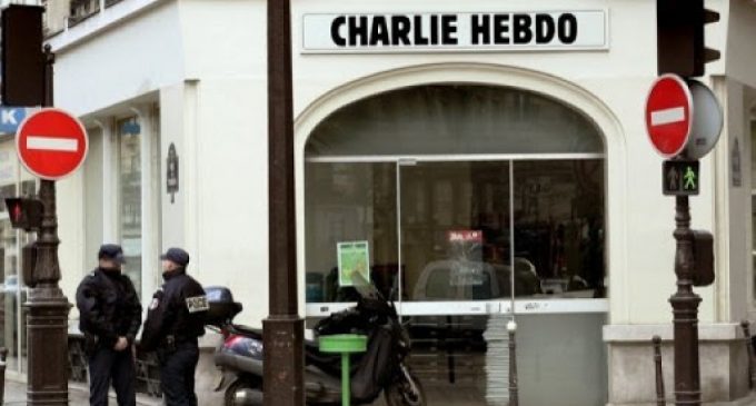 Charlie Hebdo davasında karar açıklandı: İkisi Türk 14 zanlıya ceza yağdı
