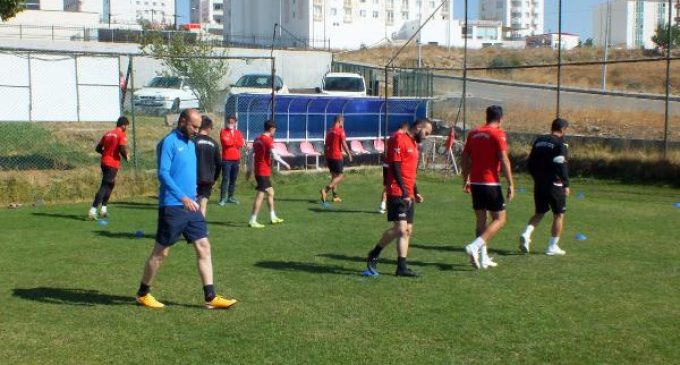Yozgatspor’da 12 futbolcu, üç antrenör ve bir masör koronavirüse yakalandı