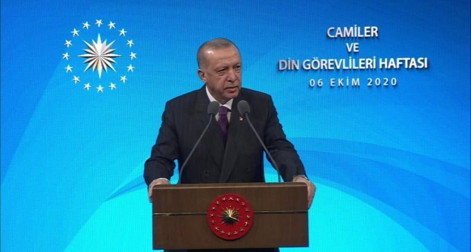 Erdoğan: Maalesef toplumun belli bir kesimi Diyanet’in görevinin sadece cami ile sınırlı olduğunu düşünüyor