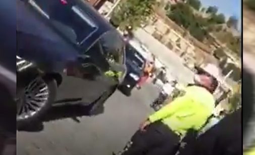 MHP’li vekilin şoförü, Ankara Büyükşehir Belediyesi görevlisini ezmeye çalıştı: İşte o anlar…