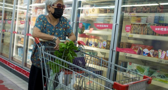 Çin’de yeni Covid-19 alarmı: Dondurulmuş gıda paketinde canlı koronavirüs izine rastlanıldı