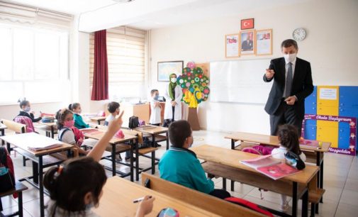 Bakan Ziya Selçuk: Vaka sayıları eğitimi doğrudan etkiliyor…