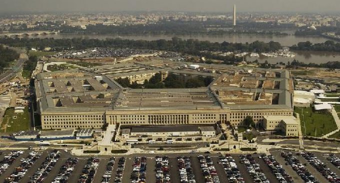 Amiral Cahrles Ray koronavirüse yakalandı: Pentagon’da karantina başladı