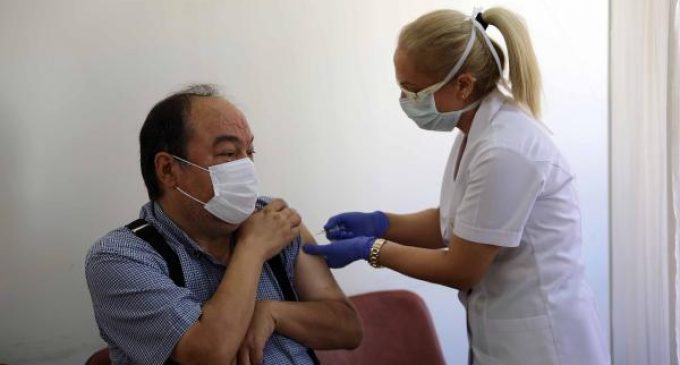 Çin’den getirilen koronavirüs aşısı Gaziantep Üniversitesi’nde de denenmeye başlandı