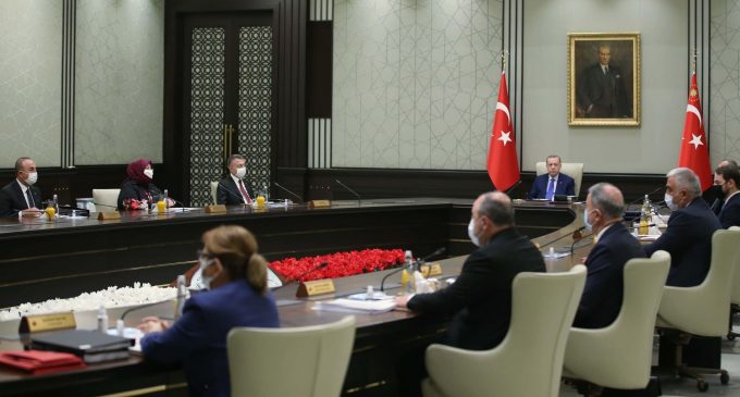 Cumhurbaşkanlığı Kabinesi toplandı: Masada Covid, Ermenistan, Kıbrıs var…