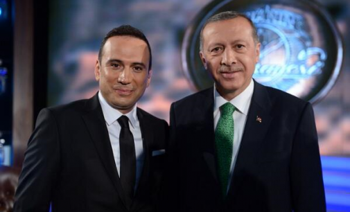 “Erdoğan için babamdan vazgeçerim” diyen Ertem Şener Beyaz TV’den kovuldu!
