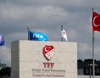 Futbolda seyirci kararı Türkiye-Sırbistan maçıyla başlayacak