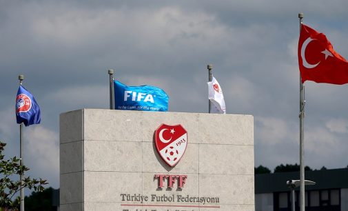 Futbolda seyirci kararı Türkiye-Sırbistan maçıyla başlayacak