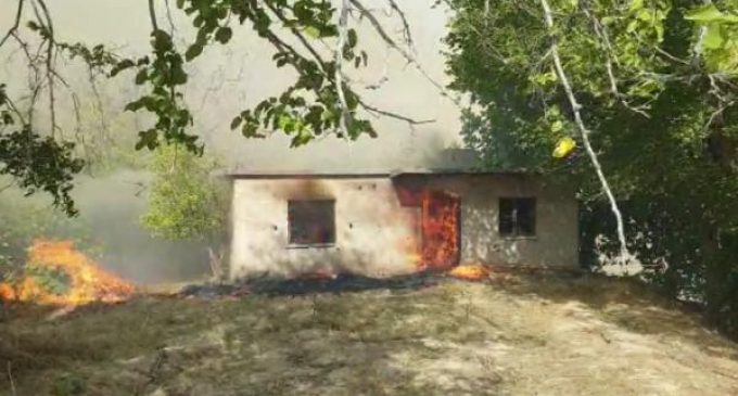 Hatay’ın ardından şimdi de Osmaniye: Orman yangınında alevler evlere de sıçradı
