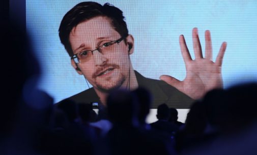 Rusya, Edward Snowden’a süresiz oturum hakkı tanıdı