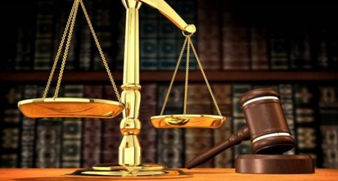 79 hukuk fakültesinin 17’sinde dekanlar hukukçu değil