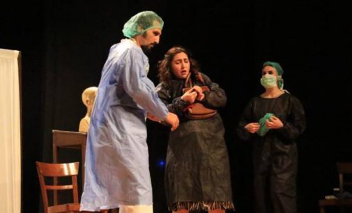 İBB Şehir Tiyatrolarında sahnelenecek Kürtçe oyun gösterime saatler kala yasaklandı