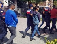 İzmir Bergama’daki orman yangınını başlattıkları iddiasıyla dört kişi tutuklandı