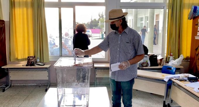 Kuzey Kıbrıs’ta Cumhurbaşkanlığı seçimi için halk sandık başında