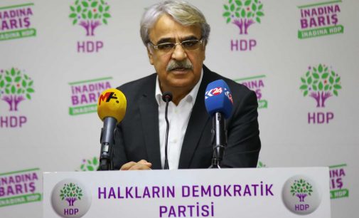 HDP Eş Genel Başkanı Sancar: Erdoğan ve kabinesi istifa etmeli, şimdi ihtiyaç erken seçim