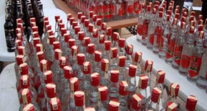 İzmir’de sahte içki kaynaklı bir ölüm daha: Kentte toplam can kaybı 36’ya yükseldi…