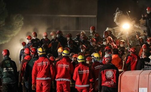 Kahraman itfaiyecilerde Covid-19 alarmı: İzmir’de çalışmalara katılan emekçilerde vakalar görüldü