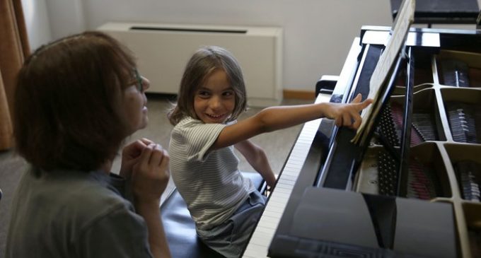Piyanonun dahi çocuğu Stelios Kerasidis’ten bir beste daha