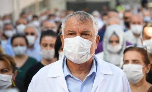 Adana Büyükşehir Belediye Başkanı Zeydan Karalar da koronavirüse yakalandı