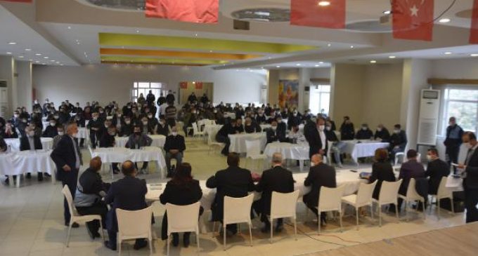 Belediye düğün salonunda ihale düzenledi: Belediye Başkanı dahil 23 kişi karantinaya alındı
