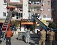 Depremin vurduğu Bayraklı’dan kaçış başladı: Evi hasar gören de görmeyen de taşınıyor
