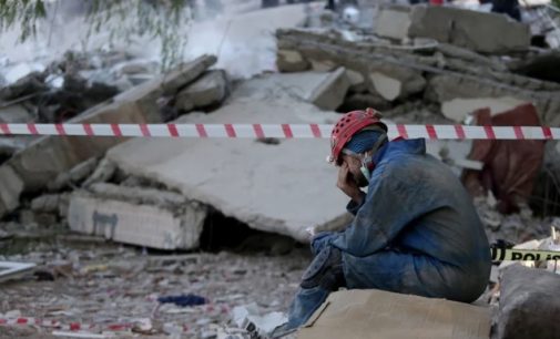 Tunç Soyer, “#BizVarız” diyerek duyurdu: Depremzedeler için dayanışma kampanyası başlatıldı
