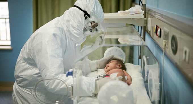 Covid-19 yakalanan kadının bebeği antikorla doğdu