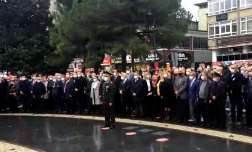 Samsun’da skandal 10 Kasım töreni: Vali geç kaldı, AKP’li belediye başkanı son anda yetişti