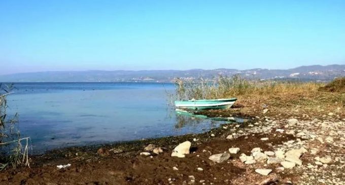 Sapanca Gölü’nde su seviyesi kritik noktaya doğru düşüyor: “Gerekirse planlı kesinti yapılmalı”
