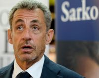 Sarkozy’nin yargılandığı dava perşembe gününe ertelendi