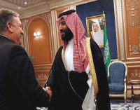 Suudi Arabistan Veliaht Prensi Muhammed ile ABD Dışişleri Bakanı Pompeo “ilişkilerin güçlendirilmesini” görüştü