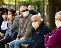 İzmir’de yeni tedbirler: 65 yaş üstüne sokak kısıtlaması ve halka açık yerlerde sigara yasağı