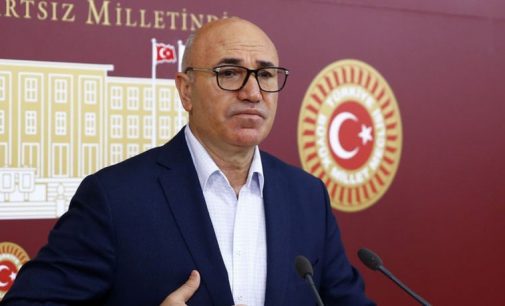 CHP’li Tanal: ‘Ak Parti istifa’ sloganı atan 18 çiftçi gözaltına alındı