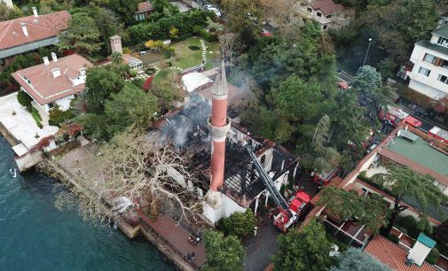 İstanbul’da tarihi camide çıkan yangına ilişkin itfaiye raporu ortaya çıktı