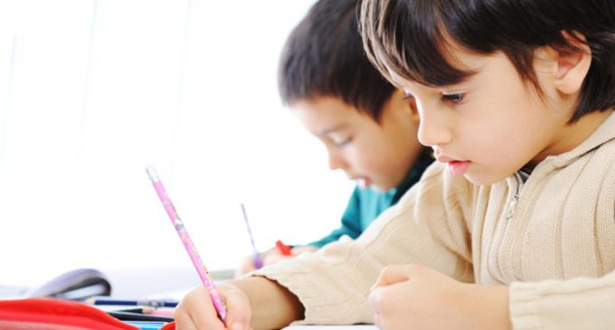 Elle yazı yazmak çocukları neden daha zeki yapıyor?