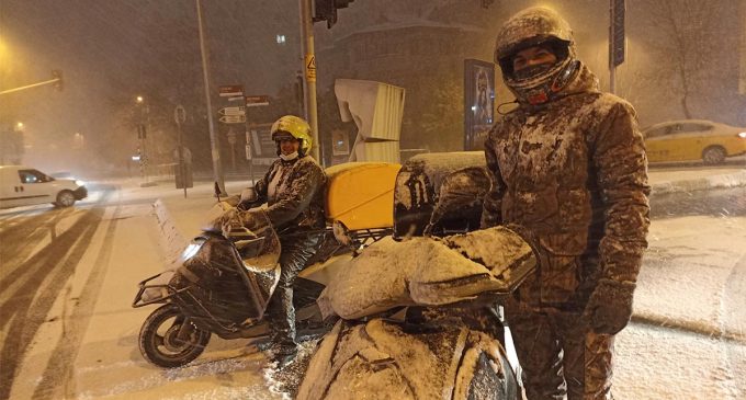 Vali açıkladı: İstanbul’da motokurye yasağı ne zaman bitecek?