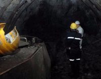 İzmir’de kömür madeninde zehirlenen iki işçi hastaneye kaldırıldı