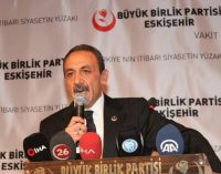 BBP’li Akdoğan’dan Enes Kara’yla ilgili tepki çeken sözler: “Bir velet öldü diye cemaatleri mi kapatacağız?”