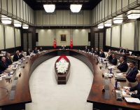 Erdoğan, bakanlarını bugün sarayında topluyor: Kabinenin gündeminde neler var?