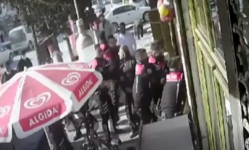 Ankara’da polis bir esnafı tekme tokat dövdü!
