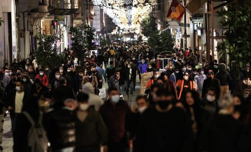 Valilik: İstanbul’da 1 milyon 305 bin 307 yabancı yasal olarak ikamet ediyor