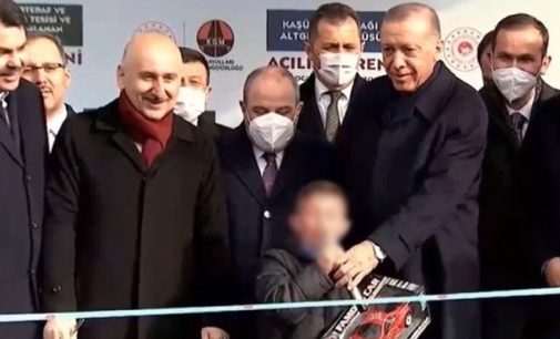Erdoğan’ın kürsüye çıkardığı çocuğun dayısı: Doğru bulmuyorum