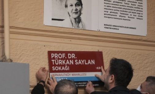 AKP’liler “Biz buradayken adı yaşatılmayacak” demişti: Türkan Saylan’ın adı oturduğu evin sokağına verildi