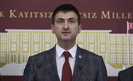 Mehmet Ali Çelebi, Memleket Partisi’ndeki görevlerinden istifasını duyurdu