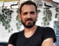 İzmirli müzisyen silahlı saldırı sonucu yaşamını yitirdi
